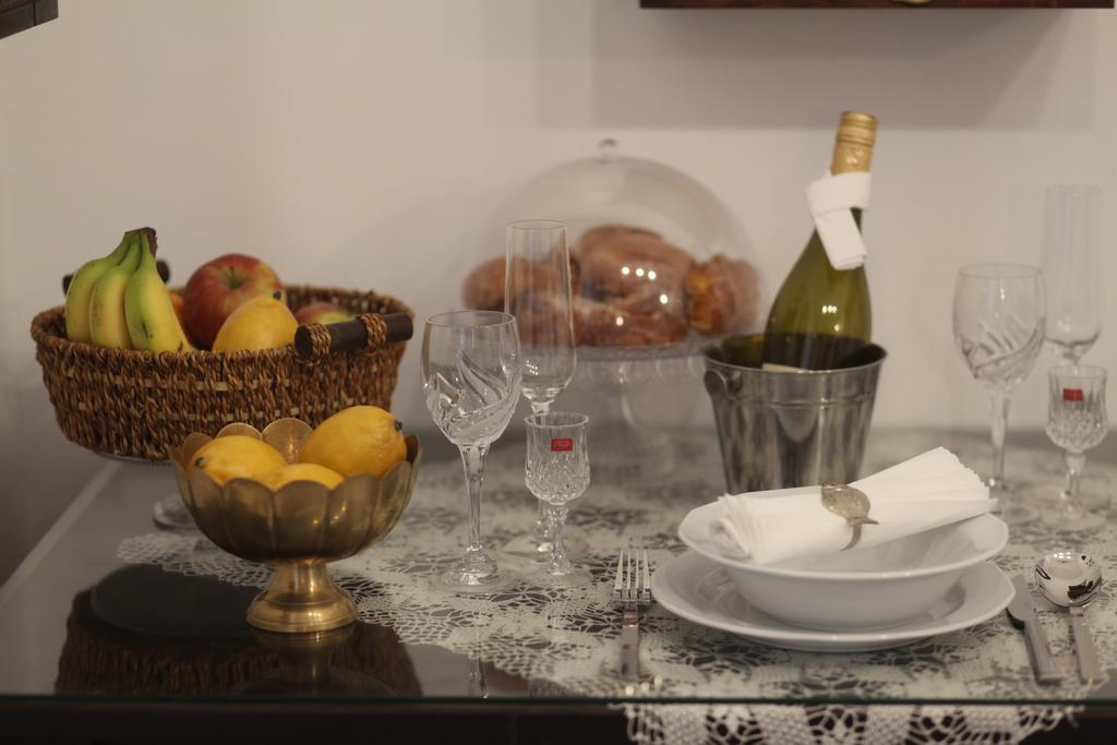 D.Five Neo-Baroque Apartment With Terrace ブダペスト エクステリア 写真